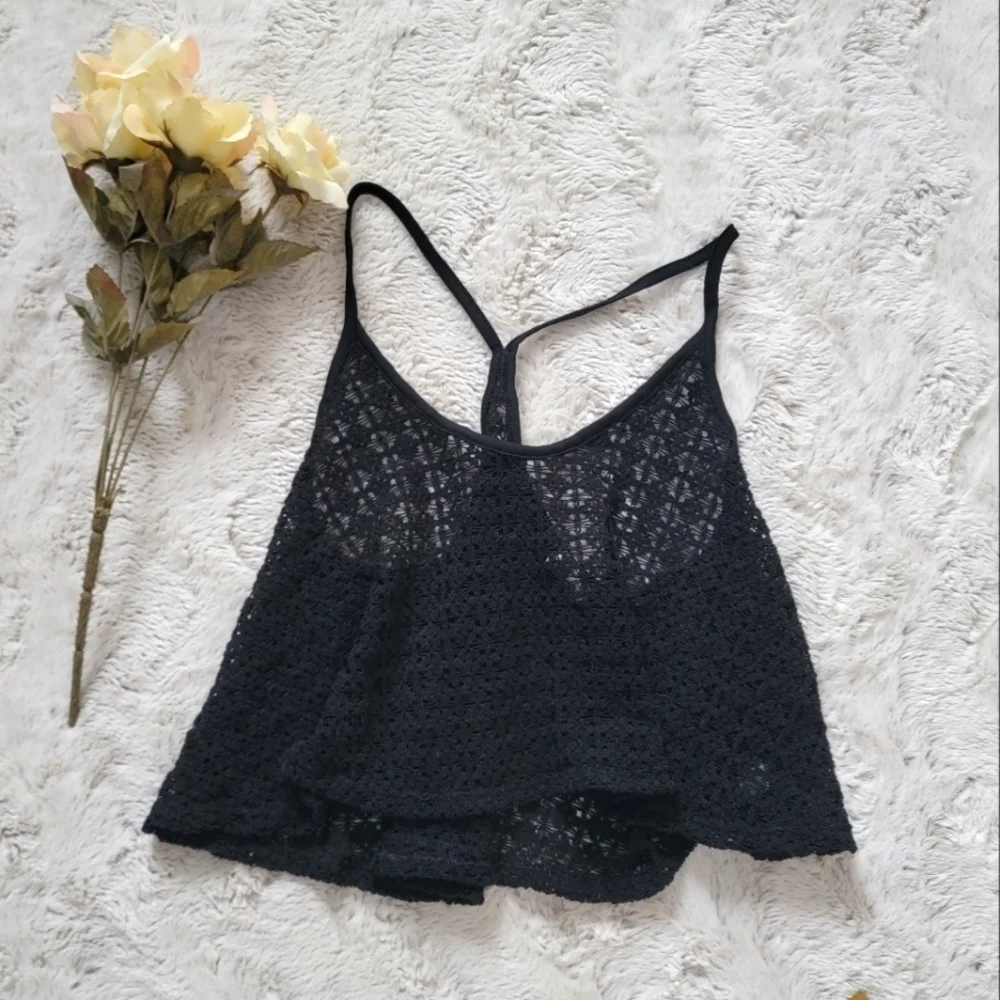 ✨️CL Victoria's Secret Pink Black Crochet Crop‎ Top Size XS/S